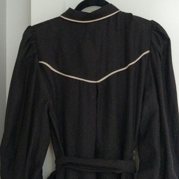 Dress - Picture 2 of 5